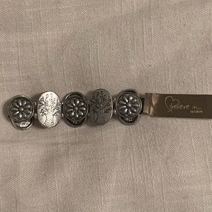 Silver bracelet tree of life & flowers new w tag